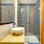 The Prestige @ The Vilamoura Residences * 쿼테이라